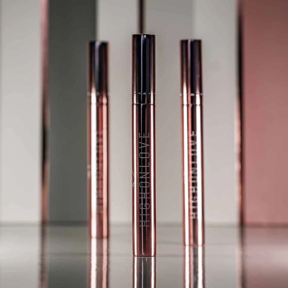 Plumping Lip Gloss HighOnLove Success