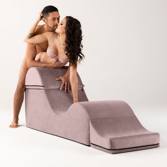 Aria Flip Chaise + Cover